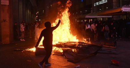 Kto stoi za zamieszkami we Włoszech? Anarchiści, radykałowie i tajemniczy ruch młodych