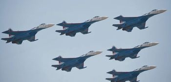 Lotnictwo wojskowe Rosji silniejsze niż przed atakiem na Ukrainę. Nowy raport RUSI