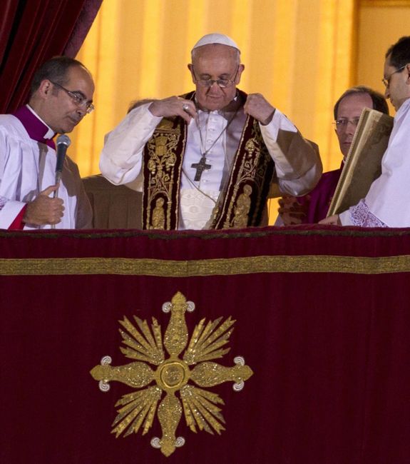 Papież Franciszek objął formalnie bazylikę świętego Jana na Lateranie