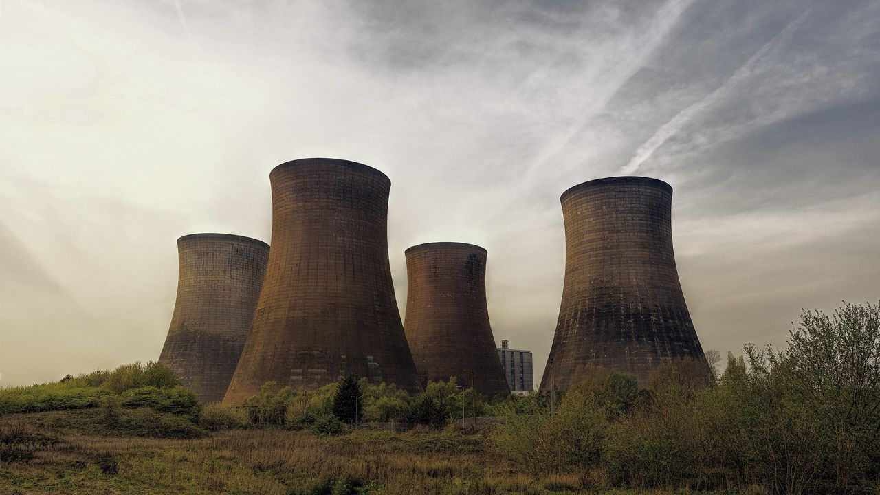 Roboty pomogą likwidować stare obiekty nuklearne. Będą pracować w Fukushimie i Sellafield