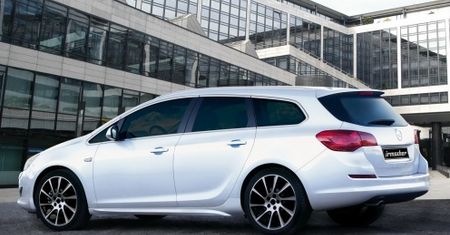Nowa Astra Sports Tourer według Irmschera