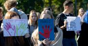 Bydgoszcz: Happening "Stop przemocy" z udziałem uczniów III LO
