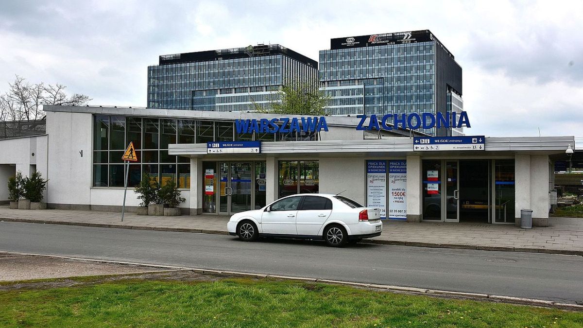 warszawa dworzec