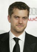 Joshua Jackson pyta o gorsety i szpilki