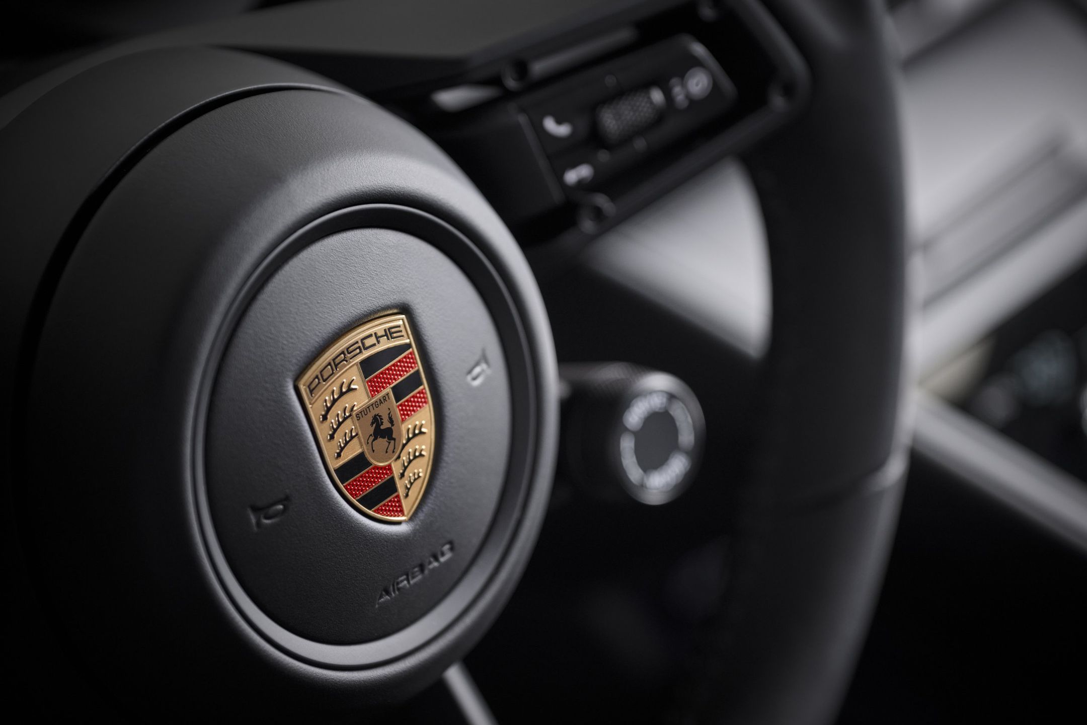 Porsche Macan (2024)