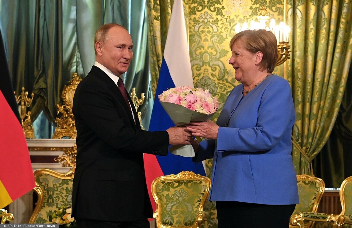 Rozmowy Putin-Merkel. Prezydent Rosji: "dialog między nami zawsze był szczery" 