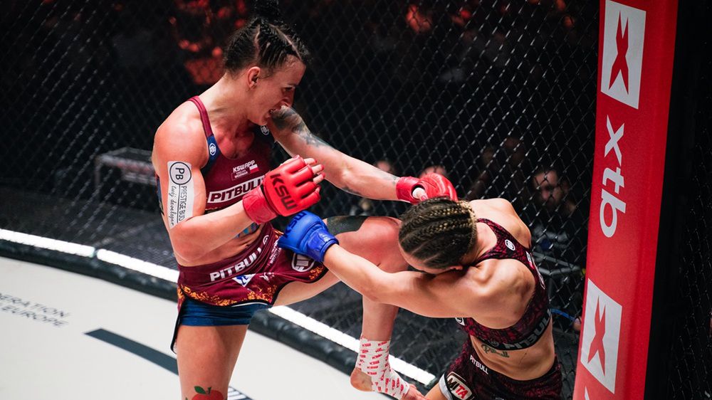 Materiały prasowe / kswmma.com / Ewelina Woźniak pokonała Monikę Kucinic