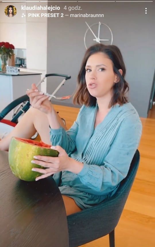 Klaudia Halejcio z córeczką