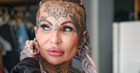Adrianna Eisenbach obraziła się na Polaków i wyjechała. Teraz prosi o pieniądze