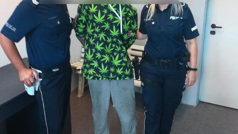 Policja zatrzymała złodzieja samochodów