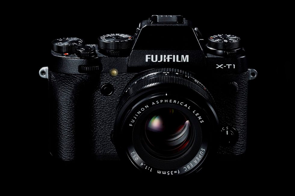 Fujifilm X-T1 – profesjonalny bezlusterkowiec w stylu retro