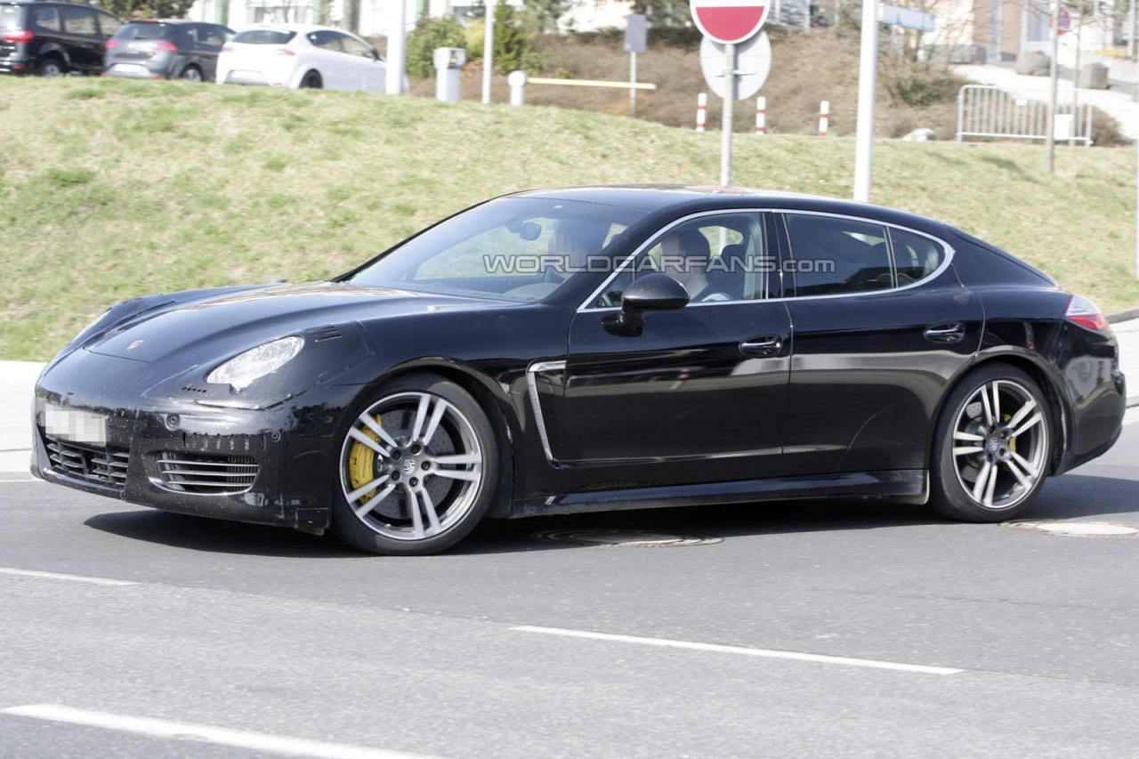 Porsche Panamera FL