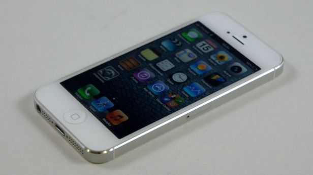 Lojalność klientów Apple'a spada. iPhone staje się powoli nudny? 1