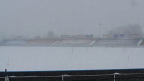 Stadion w Krośnie w zimowej scenerii 