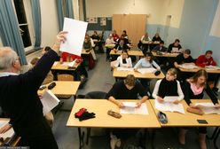 Niemcy. Uczniowie wykradli tematy matur. Stanęli przed sądem