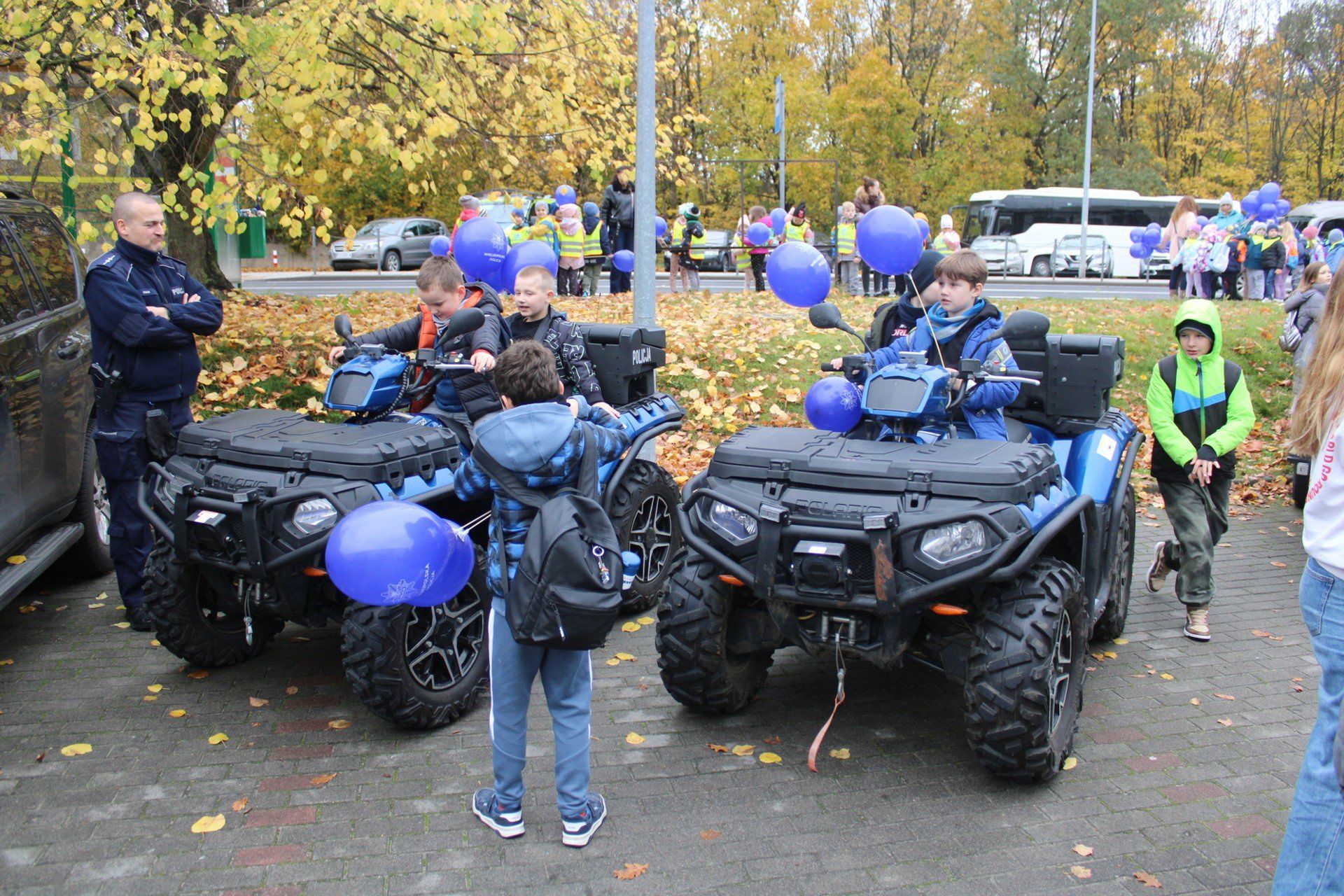 Policjanci w miejsce studentów. Ośrodek Szkolenia Policji w Gnieźnie oficjalnie otwarty