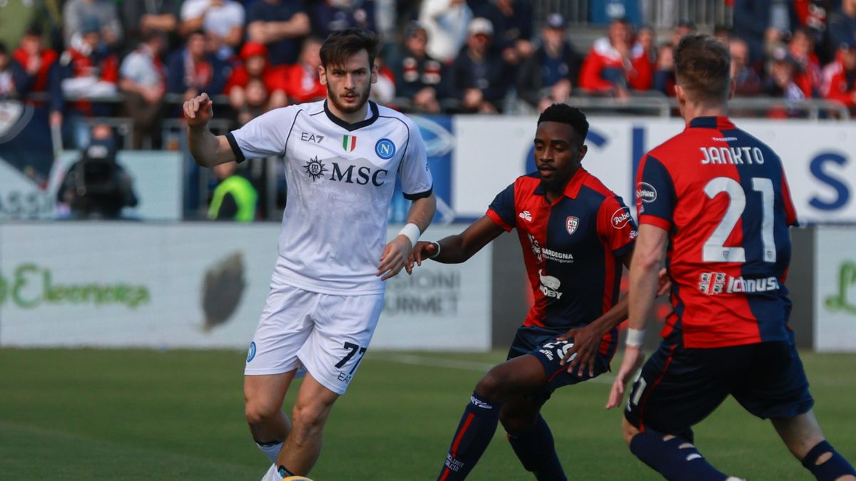 PAP/EPA / Fabio Murru / Mecz Serie A: Cagliari Calcio - SSC Napoli