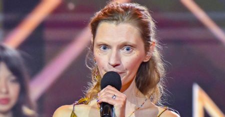 Dawno niewidziana Agata Buzek pojawiła się na festiwalu w Sopocie. TAKA SUKNIA to u niej rzadkość