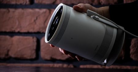 Samsung nauczył swój świetny projektor nowych sztuczek
