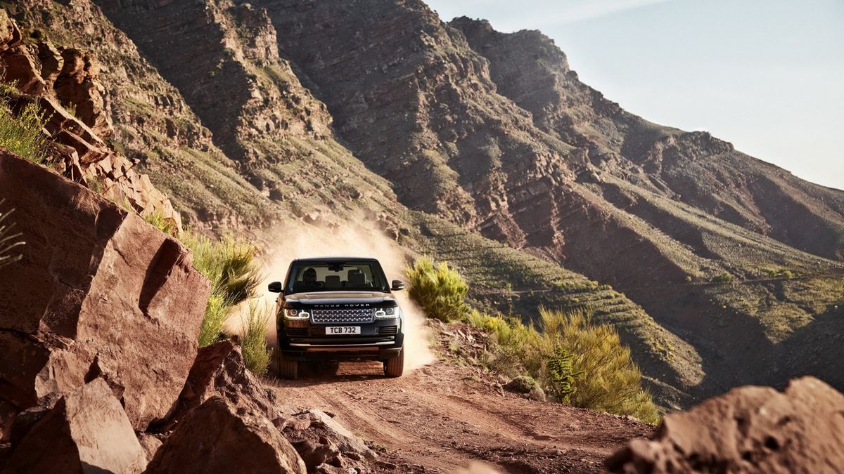 Nowy Ranger Rover (2013) w obszernej galerii 1