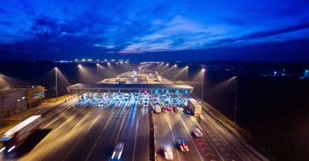 Płatne odcinki jeszcze droższe. Opłaty eTOLL w górę od 2023