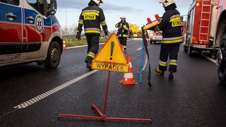 Tragiczny wypadek na DW 384 (zdjęcie ilustracyjne)