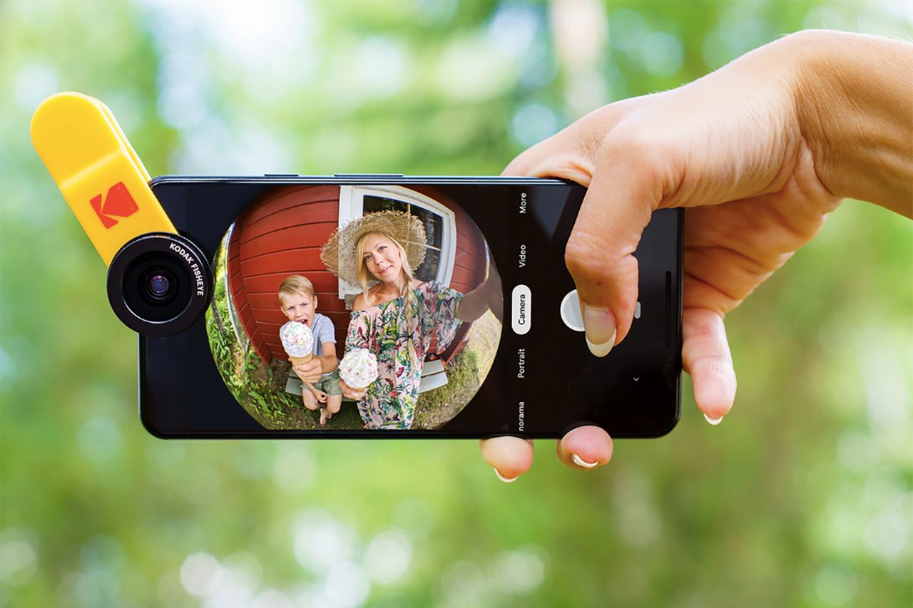 IFA 2019: Kodak prezentuje obiektywy i lampy do smartfonów