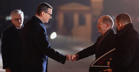 Wizyta nowego kanclerza Niemiec w Polsce. Co Morawiecki powinien z nim załatwić?