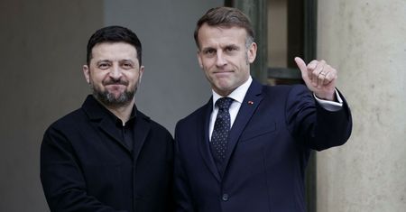 Macron i Merz uderzają w Putina. "Szelmowska gra Kremla"