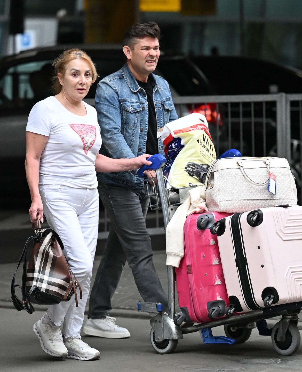 Zenon Martyniuk odebrał Danusię na lotnisku 