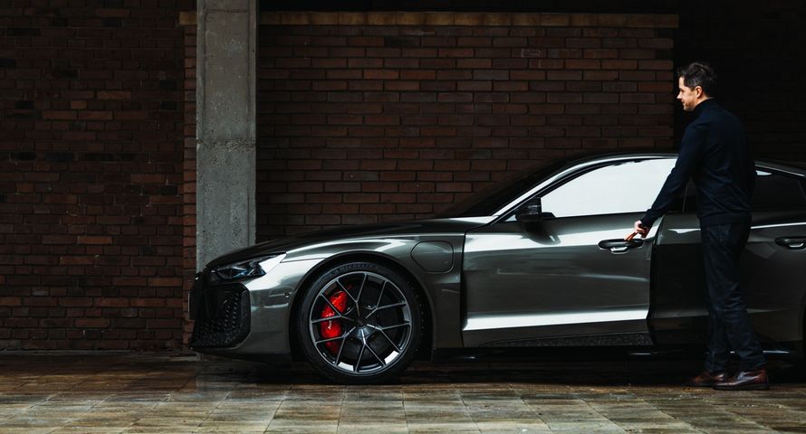 Audi z kampanią "Moja droga do celu". Storytelling z Radosławem Kotarskim