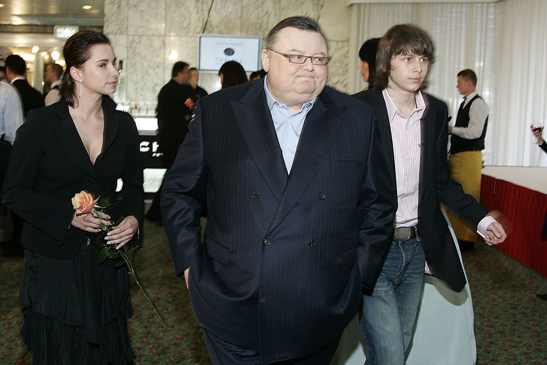 Wojciech Mann z żoną oraz synem