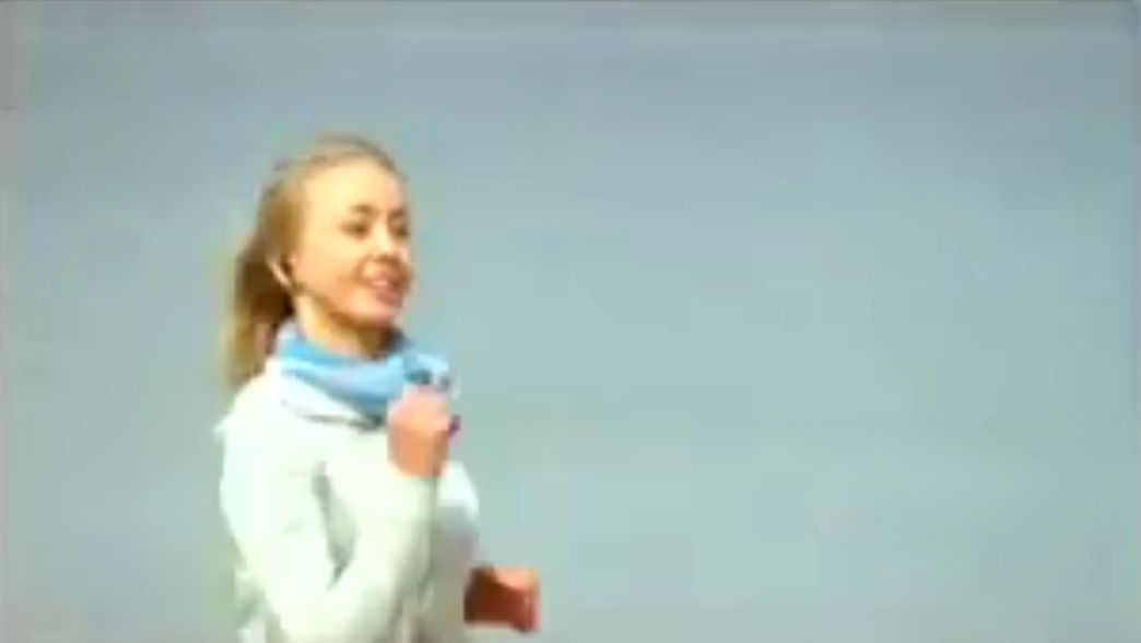 Julia Dybowska w reklamie Gdańska