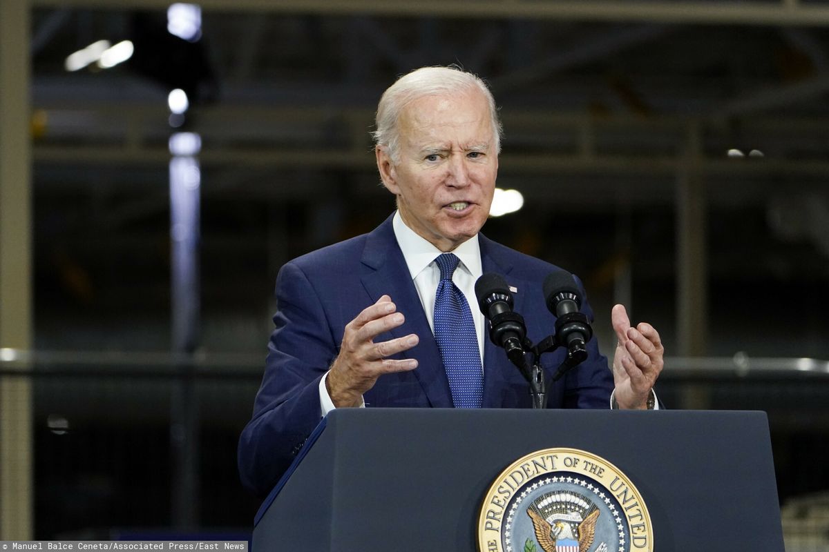 To Joe Biden obiecał Wołodymyrowi Zełenskiemu