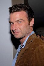 Liev Schreiber poucza George'a W. Busha