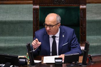"To jest skandal!". Czarzasty zwrócił się do posłów