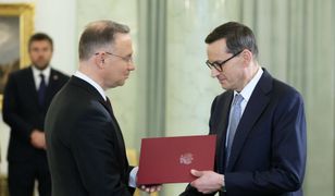 Dwa tygodnie rządu Morawieckiego nie za darmo. Opłacalna gra