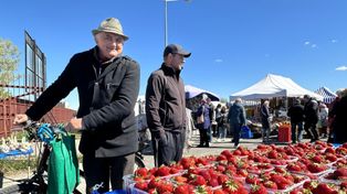 Tłumy na targu w Tarnobrzegu. Zakupy przed majówką