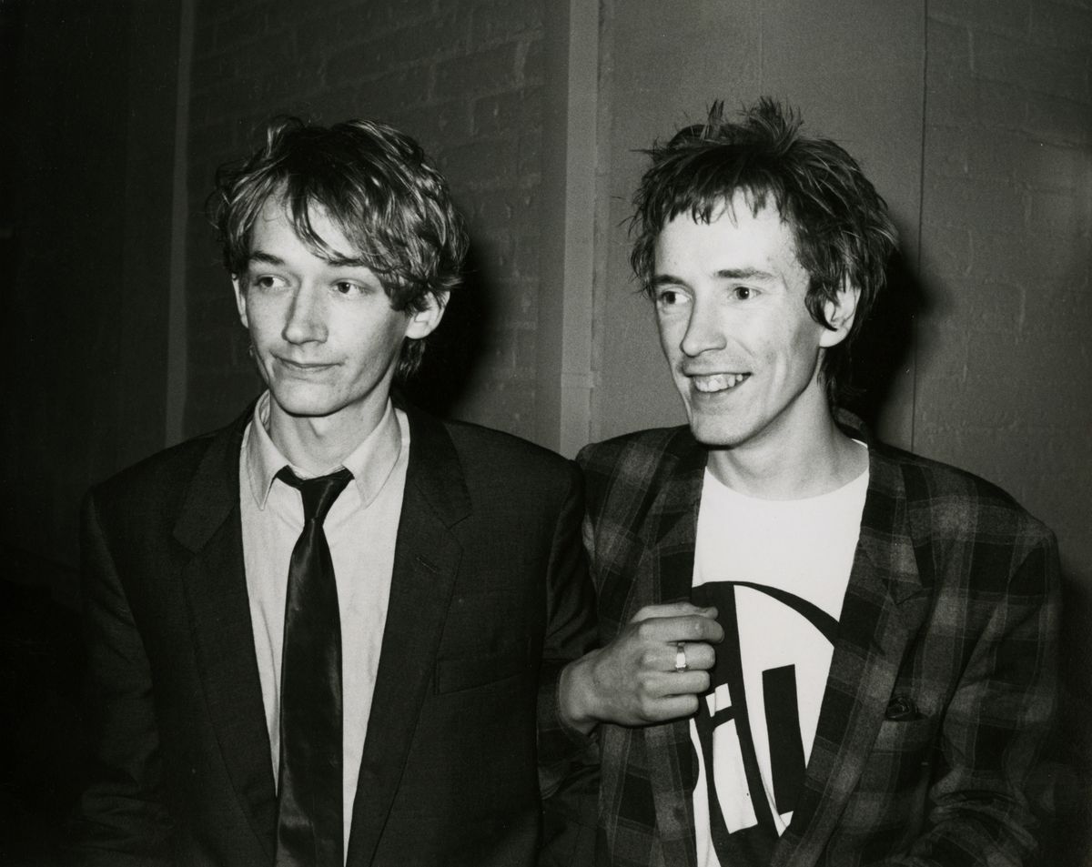 Keith Levene (po lewej) i Johnny Rotten w latach 80.