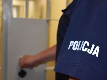 Sam przyszedł na policję. Miał dość ukrywania się