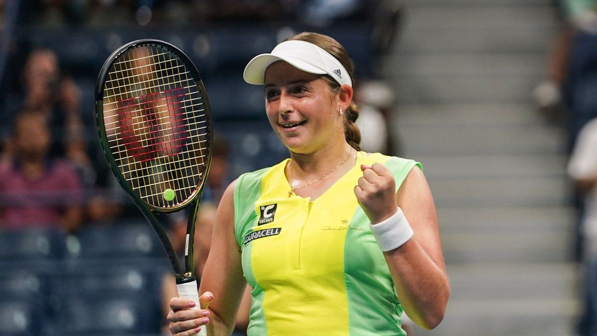 PAP/EPA / Will Oliver / Na zdjęciu: Jelena Ostapenko