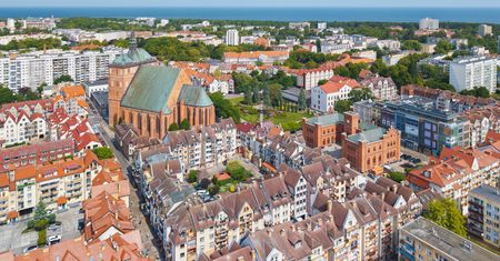 Pogoda w Kołobrzegu. Prognoza na niedzielę 7 grudnia. Całkowite zachmurzenie, bez opadów