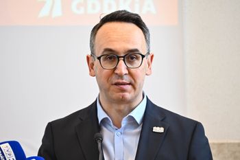 Kilka miliardów złotych na dwie inwestycje. O jedną dopominały się USA i MON