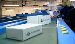 Oszuści mają nowy sposób działania. Wysyłają "paczki niespodzianki"