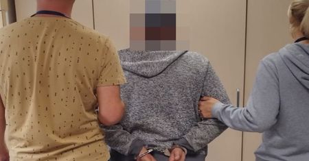 Strzelał, bo chciał się zemścić. Na jego posesji odkryto pokaźny arsenał