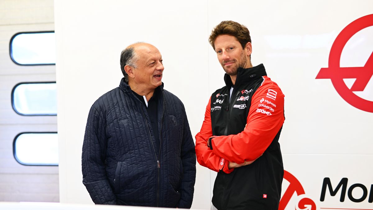 Materiały prasowe / Haas / Na zdjęciu: Frederic Vasseur i Romain Grosjean (z prawej)