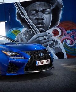 Lexus RC F z nagrodą „Playboya”