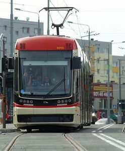 Twoje auto blokuje przejazd tramwajom? Dostaniesz mandat do 1000 zł i zapłacisz za holowanie