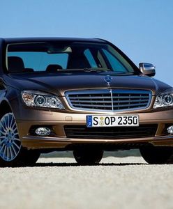 Jeździsz używanym Mercedesem? Dostaniesz zniżkę w ASO