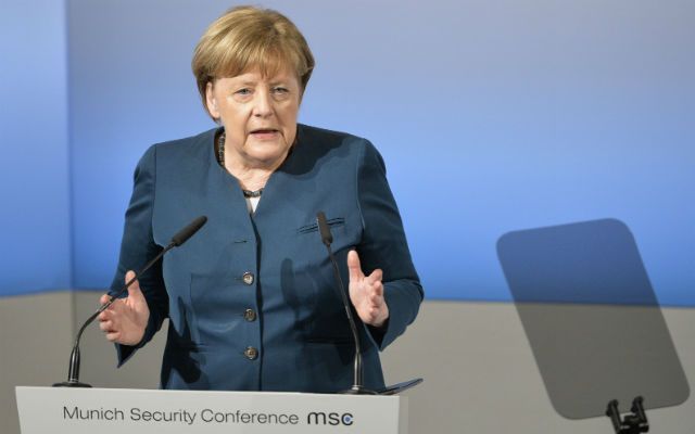 Mocne słowa Erdogana o Niemczech i Holandii. "Kanclerz Merkel wspiera terrorystów"